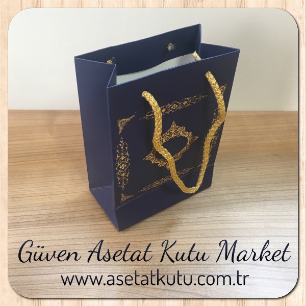 12x17x7 Ölçülü Lacivert Üzerine Gold Saray Desenli Karton Çanta