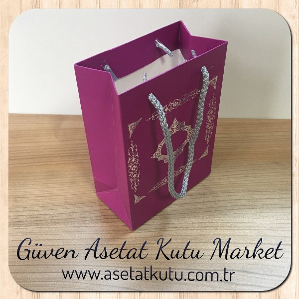 12x17x7 Ölçülü Mor Üzerine Gümüş Saray Desenli Karton Çanta