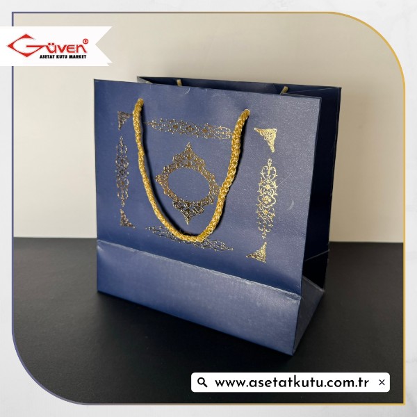 20x20x10 Lacivert Üzerine Gold Saray Desenli Karton Çanta