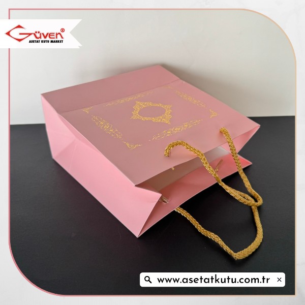 20x20x10 Pembe Üzerine Gold Saray Desenli Karton Çanta