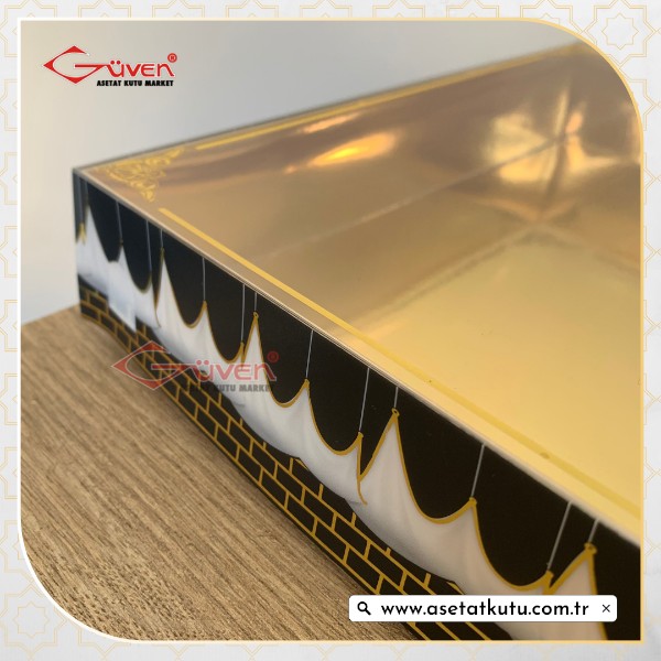 25x25x5 Kabe Örtüsü Desenli, Gold Metalize Karton Tabanlı Kutu
