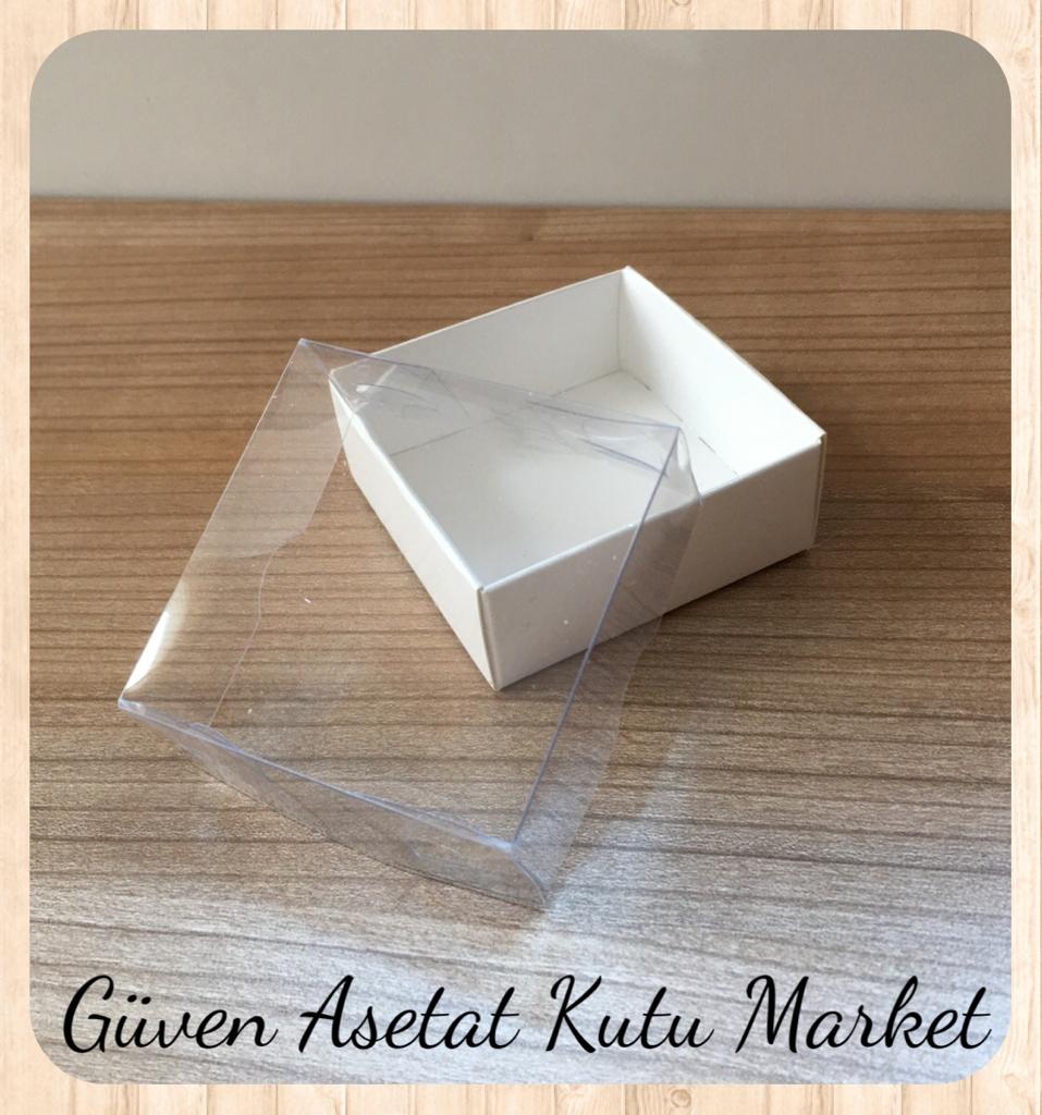 5x5x2.2 Altı Beyaz Karton Üstü Asetat Kutu