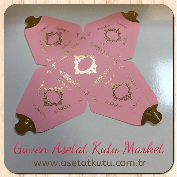 6.5x6.5x7 Pembe Piramit Kutu (Gold Saray Desen)