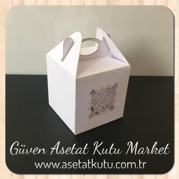 6x6x6 Beyaz Karton Üzerine Saray Desenli, Lazer Kesim Kutu
