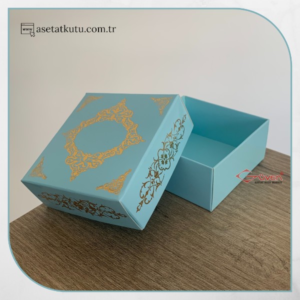 8x8x3.5 Mavi Üzeri Gold Saray Desenli Komple Karton Kutu