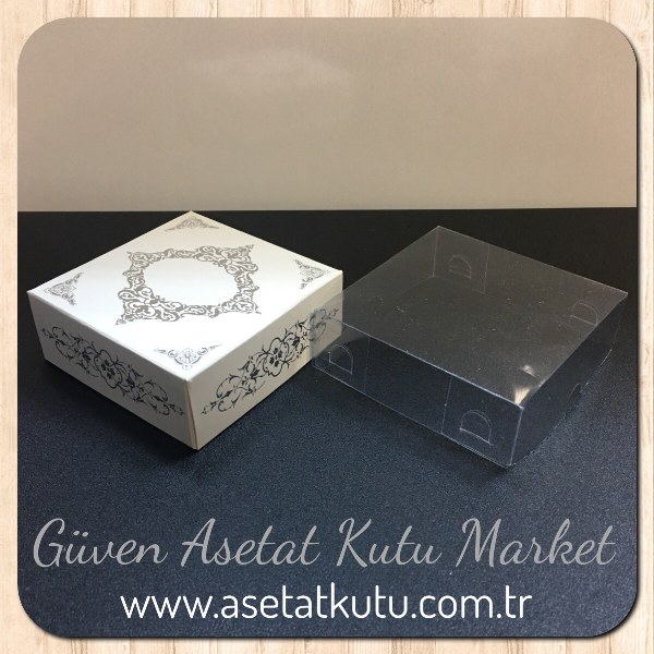 8x8x3 Altı Beyaz Üzerine Gümüş Saray Desenli Karton, Üstü Asetat Kutu