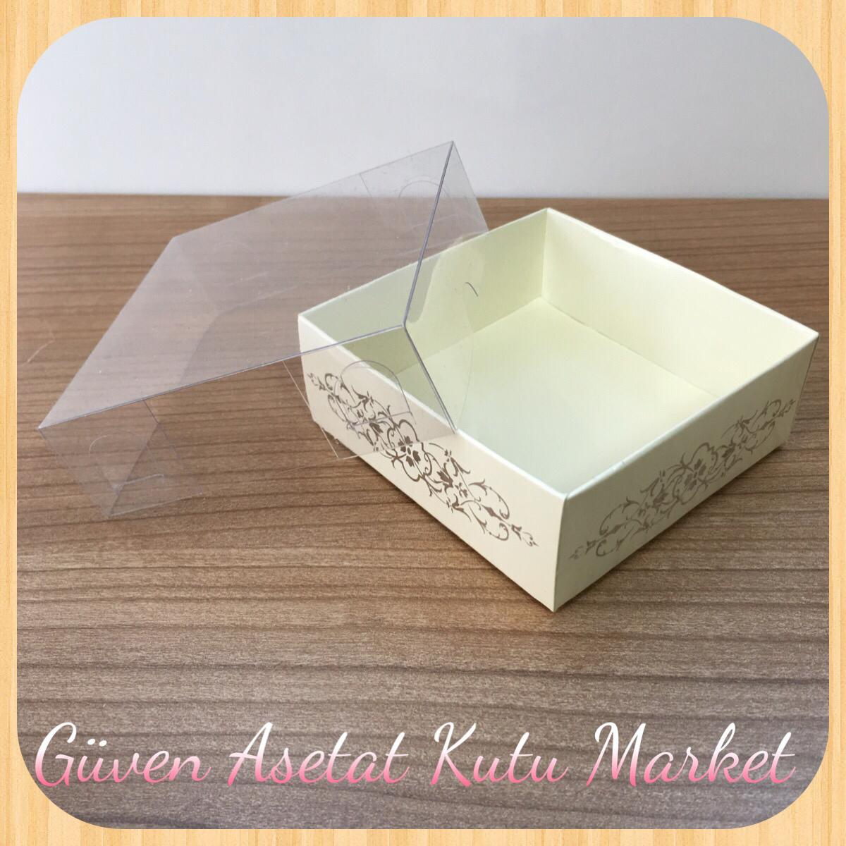 8x8x3 Altı Krem Üzerine Gümüş Saray Desenli Karton, Üstü Asetat Kutu