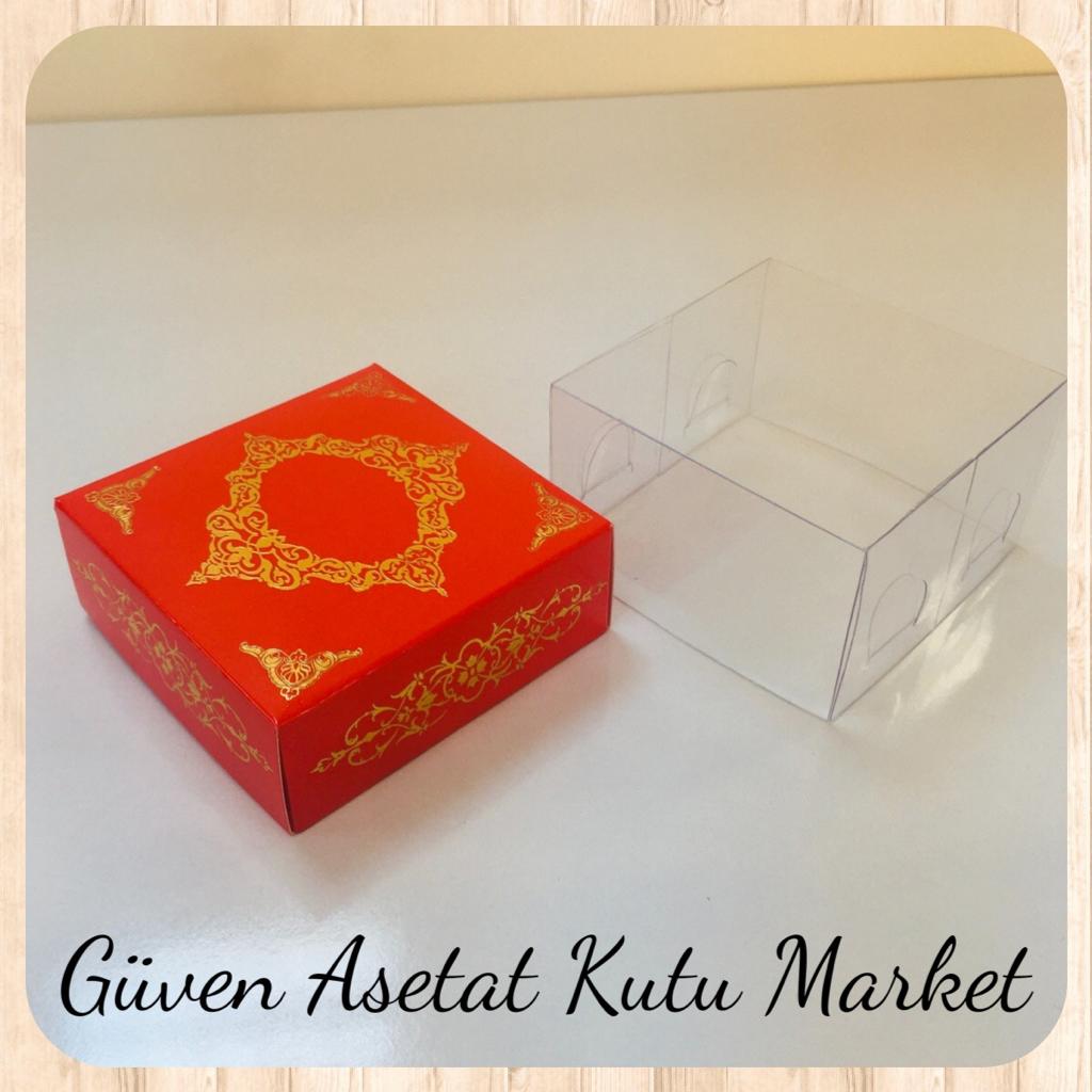 8x8x5 Altı Kırmızı Üzerine Gold Saray Desenli Karton, Üstü Asetat Kutu