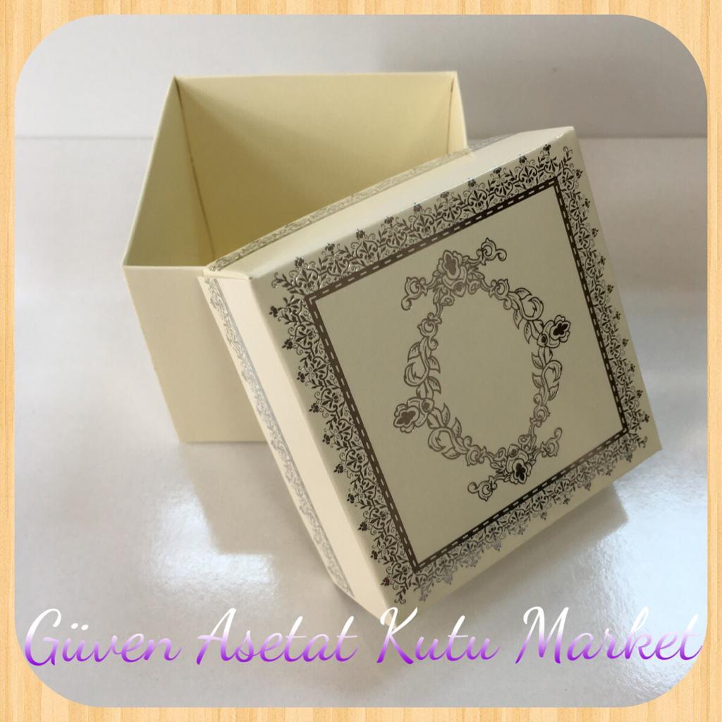 8x8x6.5 Krem Üzerine Gümüş Kilim Desenli Komple Karton Kutu